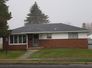3810 Winfield Ave, Moosic, PA 18507