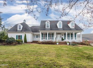 40 Carriage Sq, Montoursville, PA