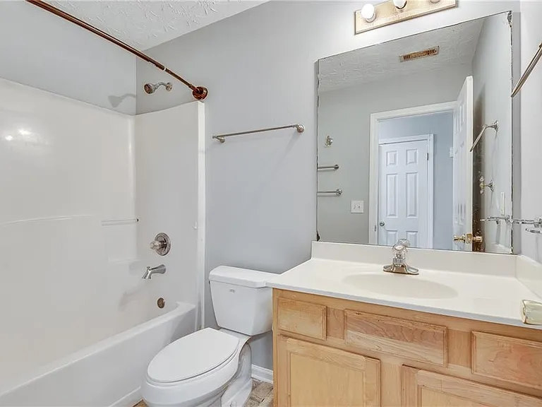 3337 Baymount Way — Photo 37