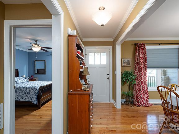 3rd image of 24376 Endy Rd