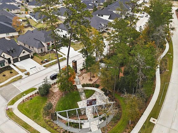7th image of this home