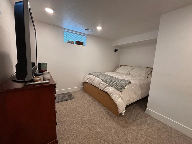 3rd bed, queen