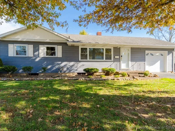 115 Lincoln Avenue, Salem, IN 47167