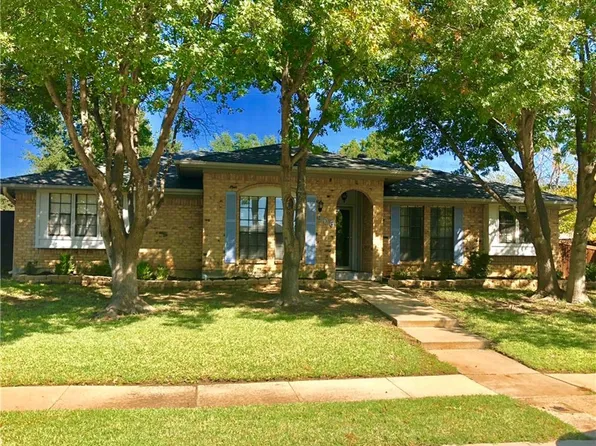 906 Fairfield Ln, Flower Mound, TX 75028