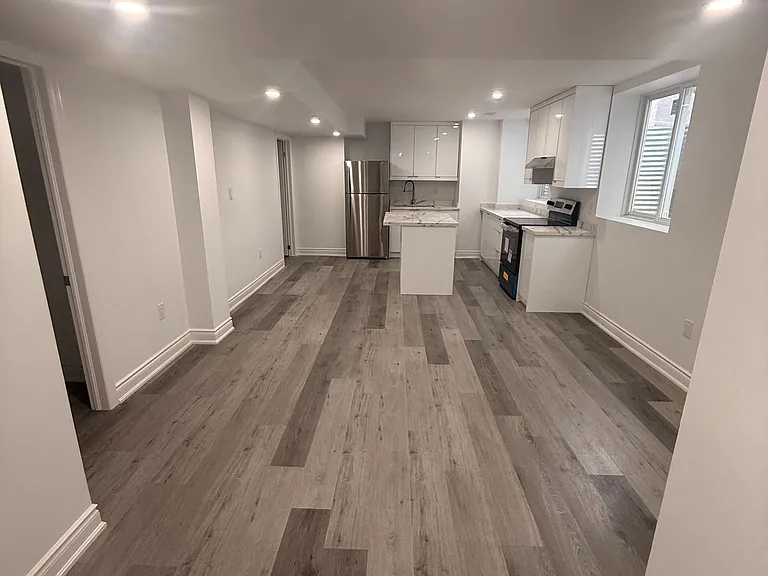 633 Fullum Lndg #BASEMENT — Photo 2