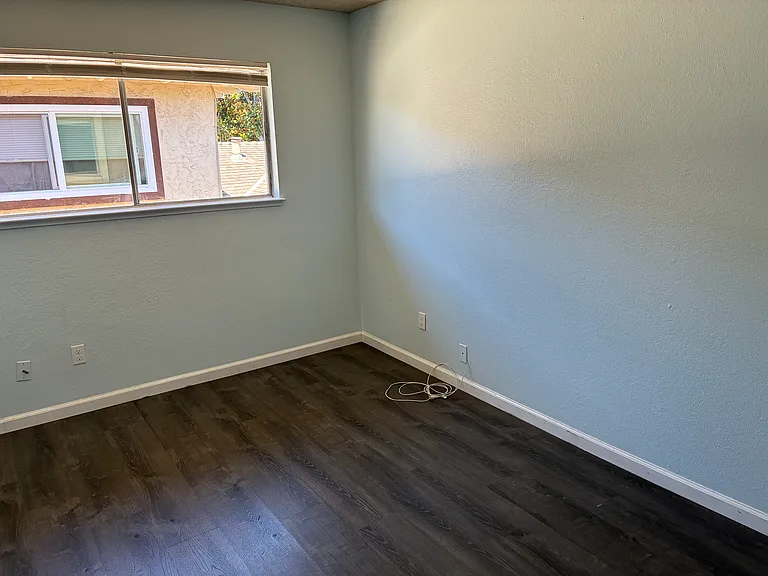 868 Canfield Ctsan #3 — Photo 3