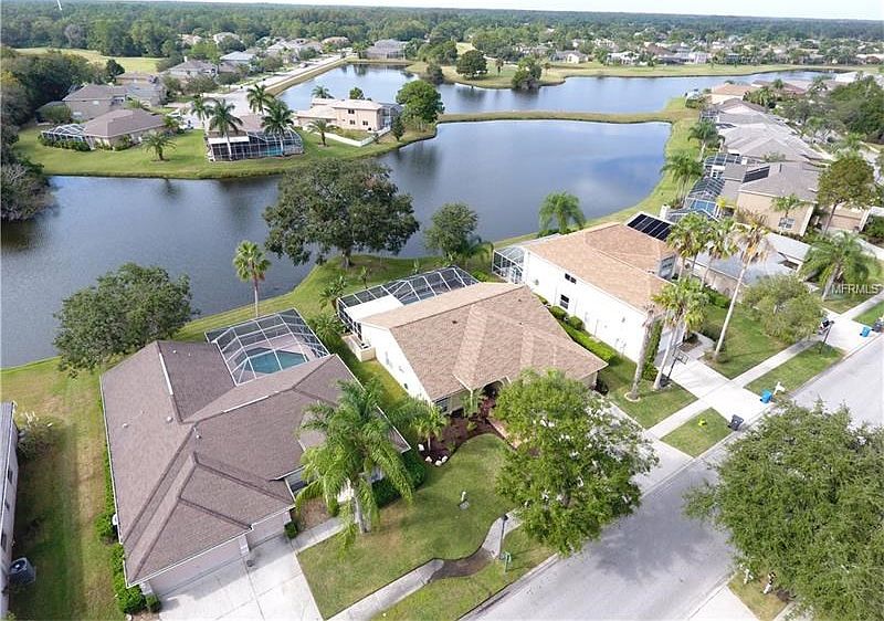 1st image of 15812 Muirfield Dr