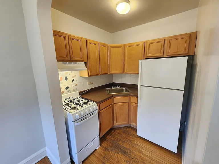 5015 N Wolcott Ave #404 — Photo 15