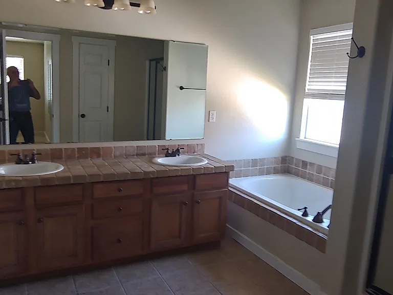 3170 N Lancer Ave — Photo 9