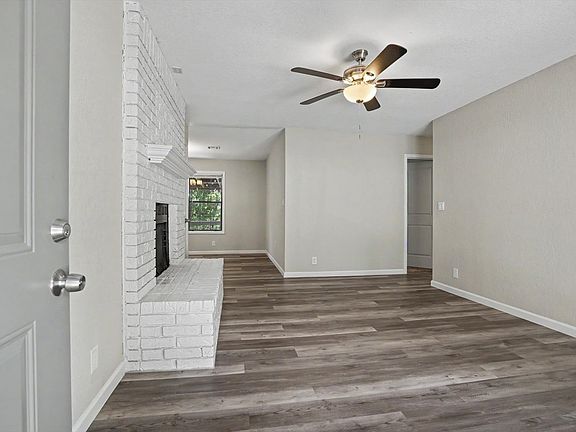 3rd image of 2107 Timber Hill Dr