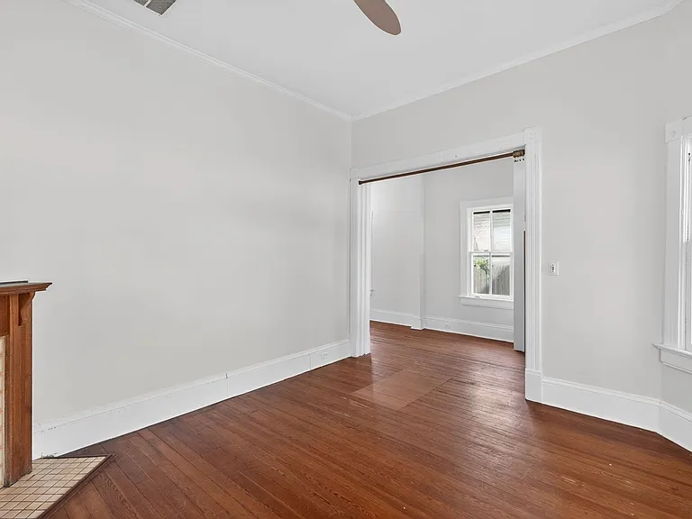 321 Orleans St SE — Photo 12