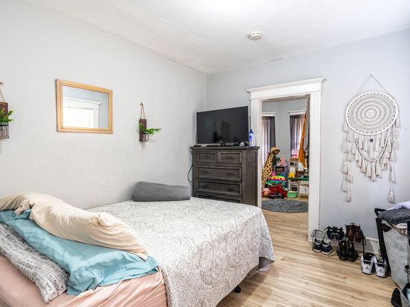 bridgeport-connecticut-2054938373 picture