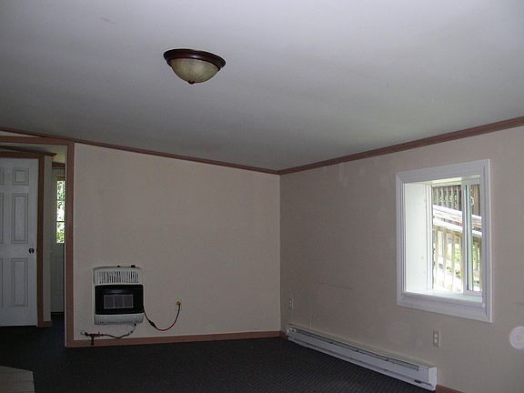 3rd image of 1795 County Road 39 APT D