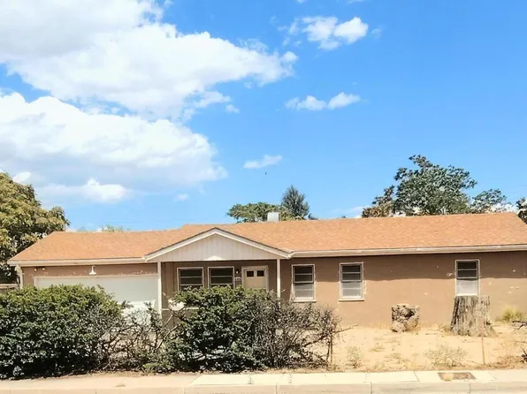 844 Hidalgo Cir NW, Albuquerque, NM 87105
