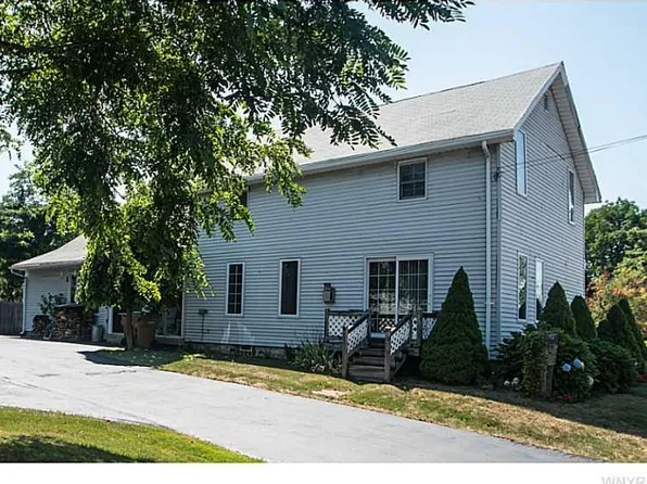 927 Losson Rd, Cheektowaga, NY 14227