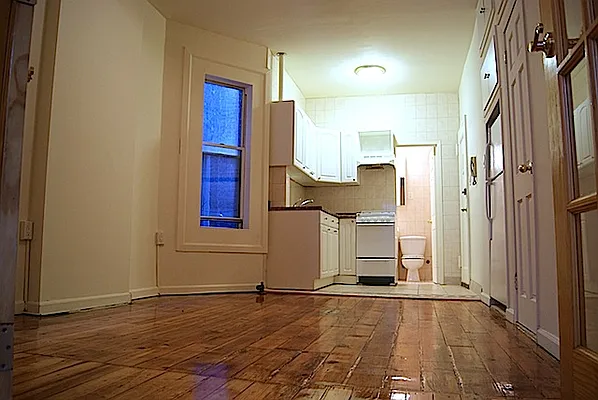 Rented by Town Residential | media 15