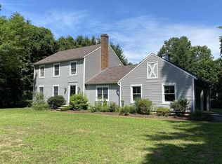 14 Morning Star Dr, Hadley, MA 01035