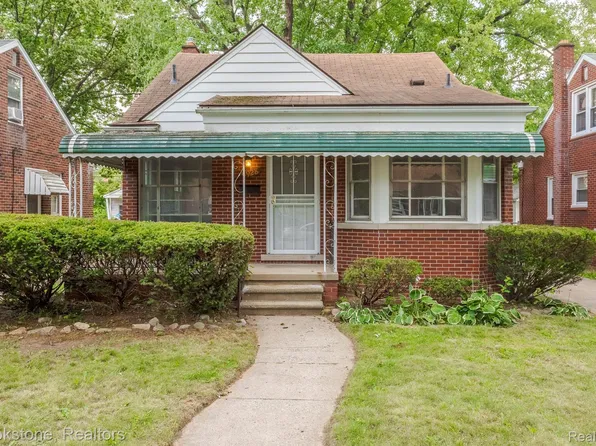 9928 Grayfield, Redford, MI 48239