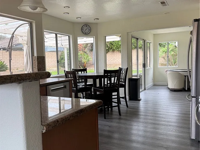 19105 Cimmaron Ct — Photo 4