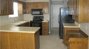 5th image of 5301 NW 85th St