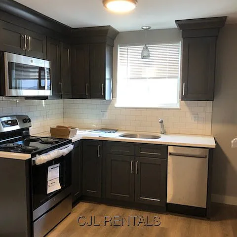 1 Randall St #2 — Photo 3