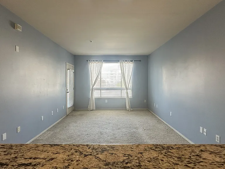 100 S Alameda St #206 — Photo 14