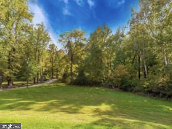 5th image of 11863 Wolfsville Rd