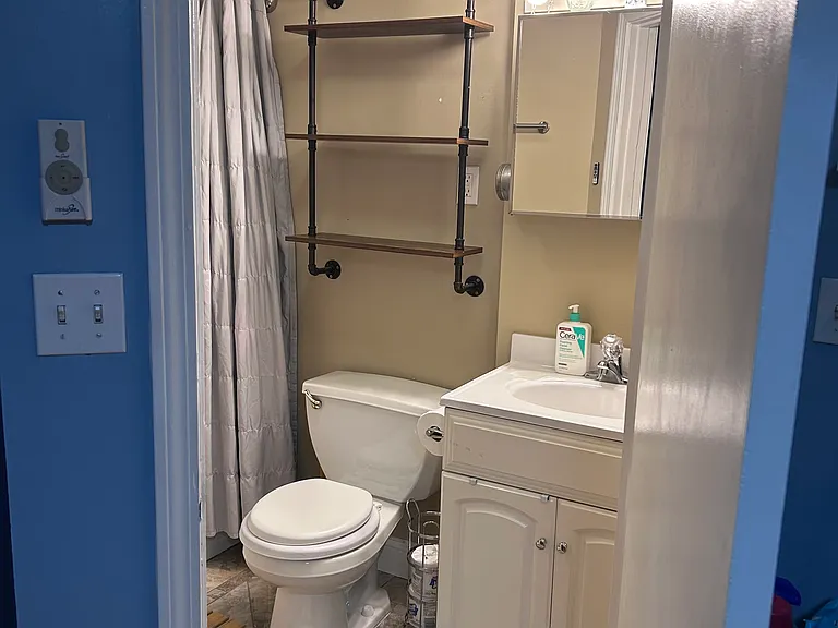 146 Salem St #1 — Photo 9
