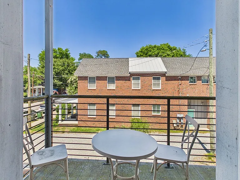 2028 W Cary St #4 — Photo 26