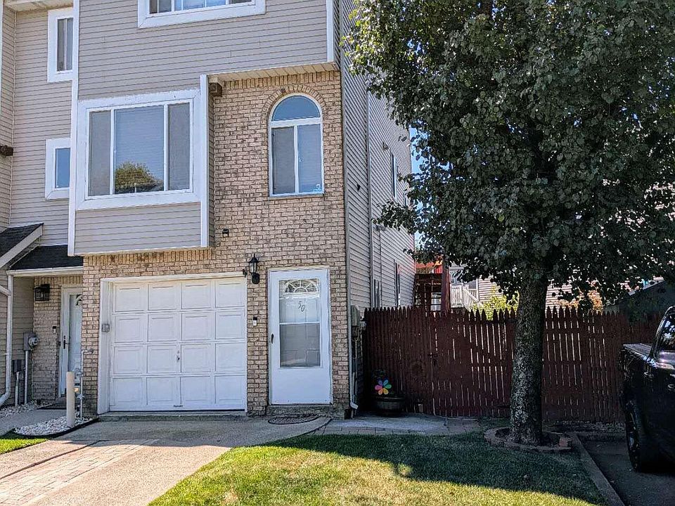 1st image of 50 Mallard Ln
