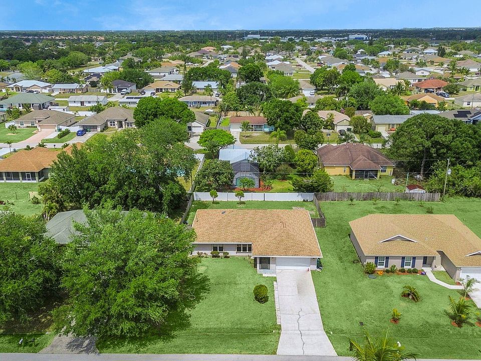 881 SW Butterfly Terrace, Pt Saint Lucie, FL 34953 | Zillow