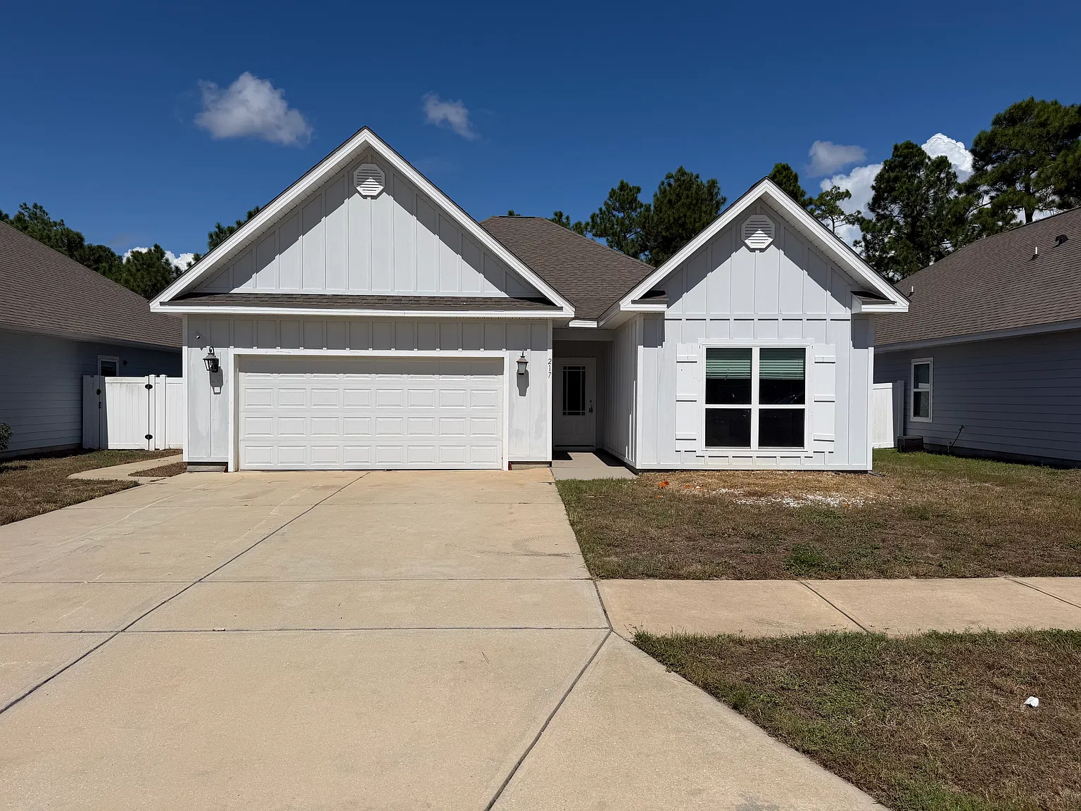 3 bed, 1700 sqft, $3,500 — Photo 1