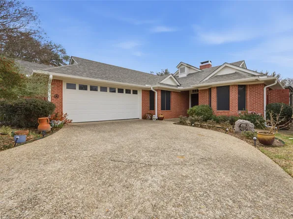 820 Torribrooke Ln, Athens, TX 75751