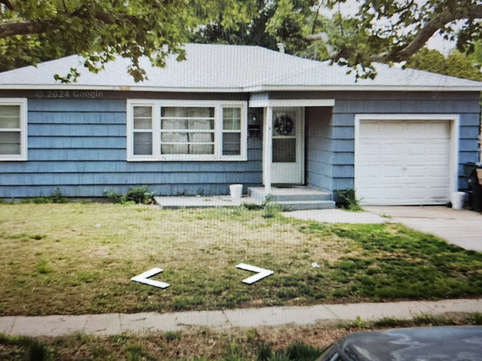 2 bed, 948 sqft, $685 — Photo 1