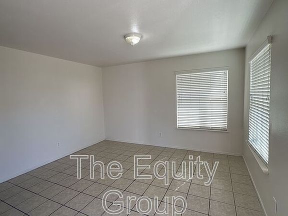 3rd image of 1340 S Santa Fe St
