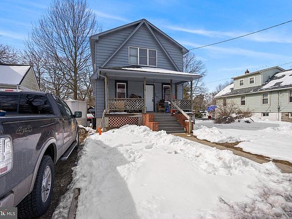 3rd image of 126 S Lenola Rd