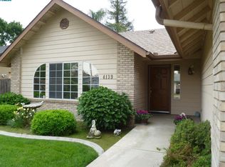 4139 W Orchard Ct, Visalia, CA 93277