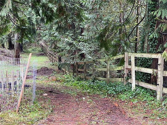 2nd image of 29624 138th Ave SE