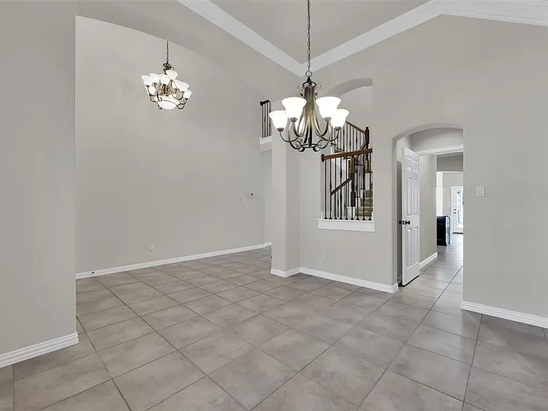 2 Maitland Ct — Photo 7