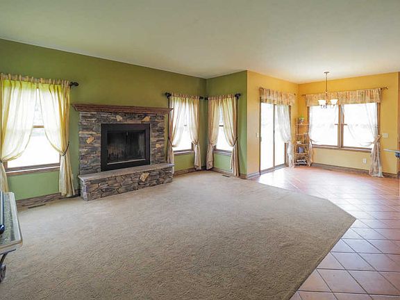 5th image of 14233 E V Ave
