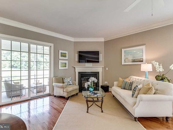 5th image of 36464 Warwick Dr #22B