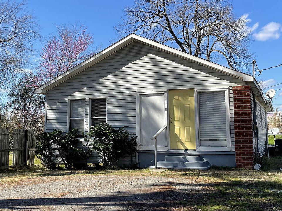 2nd image of 110 Crawford St