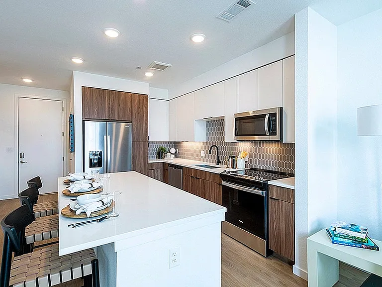 Peakview-Unit-Photo