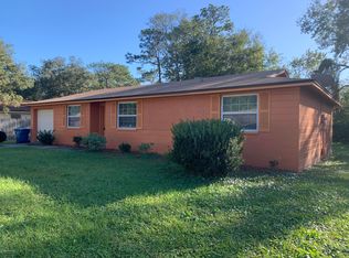 1364 Marsh Hen Dr, Jacksonville, FL 32218
