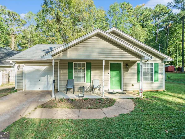 546 Forest Hill Dr, Stockbridge, GA 30281