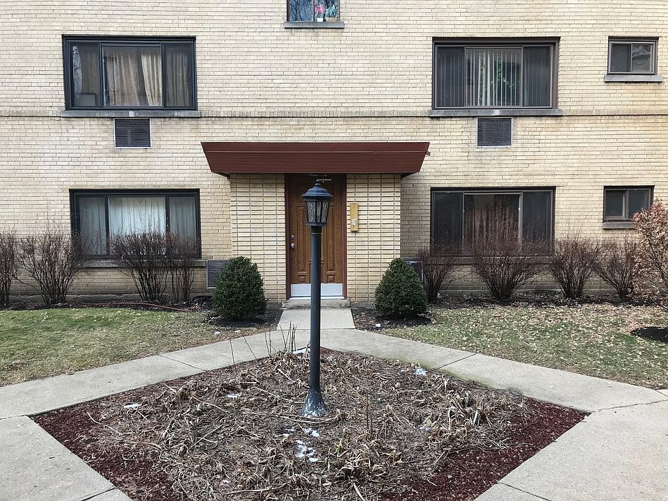 1st image of 2044 W Jarvis Ave APT 1G