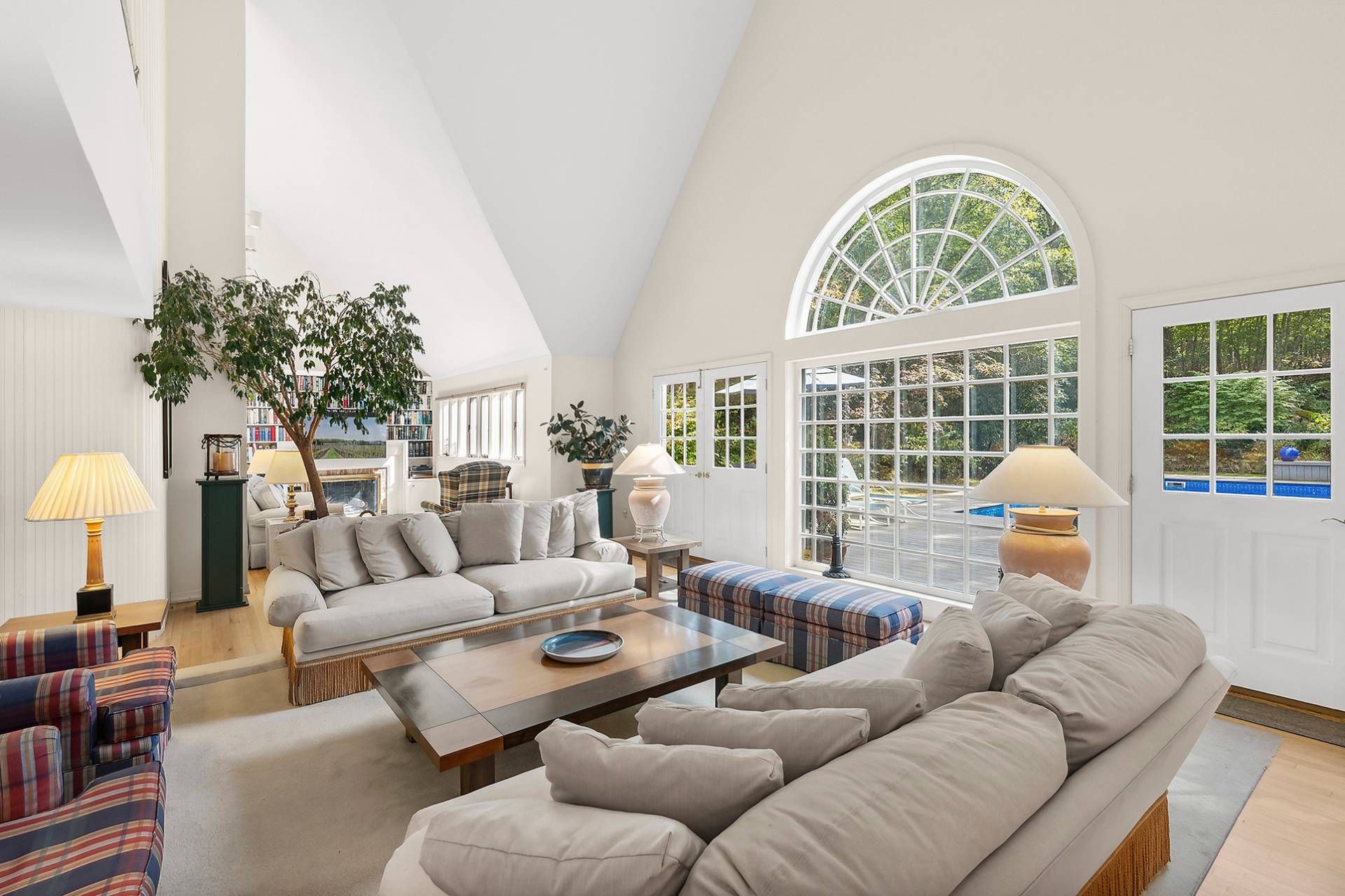 95 Laurel Valley Dr, Sag Harbor, NY 11963 Out East