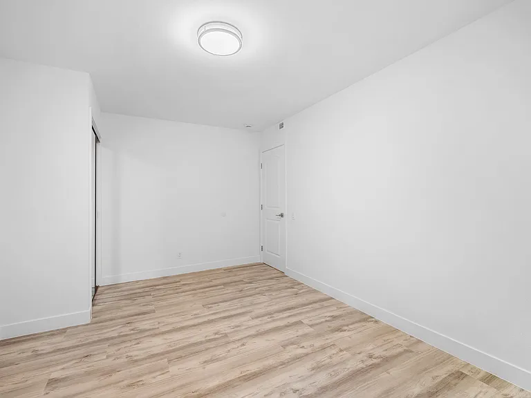 309 Sinclair Ave #309 — Photo 13