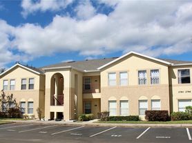 2780 Club Cortile Cir