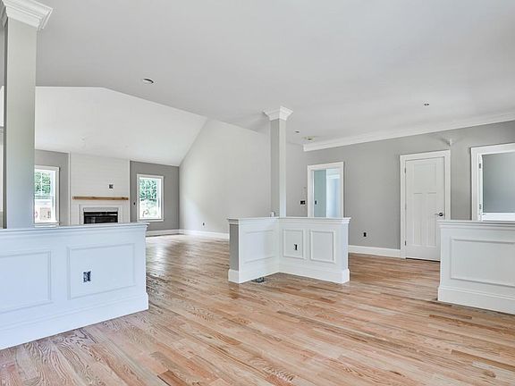 5th image of 10A Norino Dr